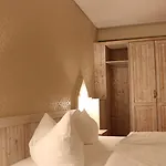 Central-hotel 3*