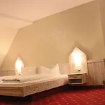 Hotel Central-hotel 3*