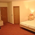 Otel Central-hotel 3*