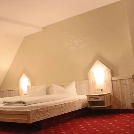 Hotel Central-hotel 3*