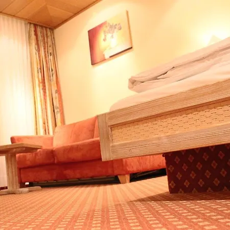 Central-hotel Hotel