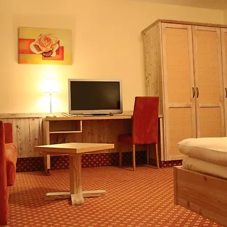 Central-hotel Hotel