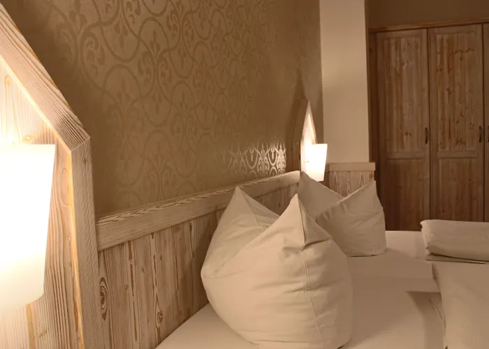 מלון Central-hotel 3*